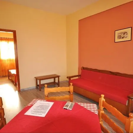 Phaos Santorini Hotel